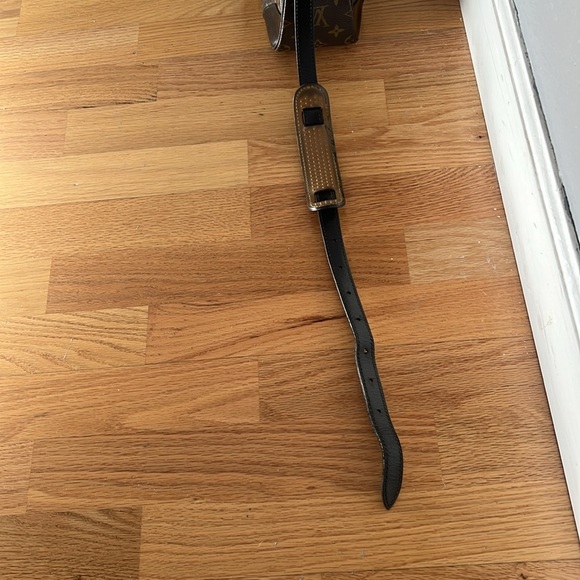 Authentic LV Boulogne purse - Picture 13 of 16